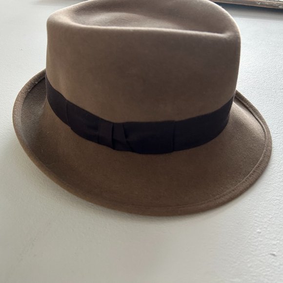 Eric Javits packable hat! - Picture 2 of 8